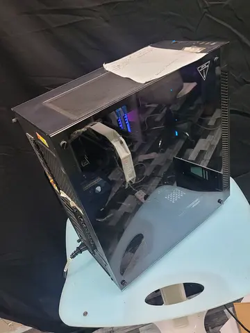 Powerful Custom Gaming PC with Premium Components
