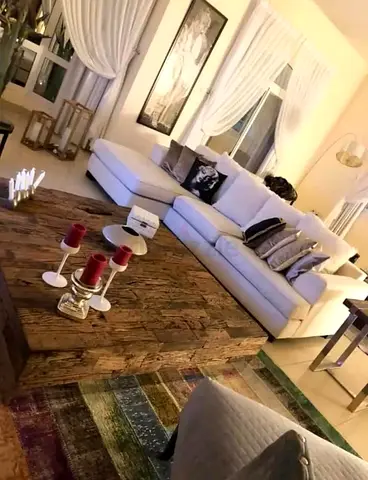 Like new condition the one brand Kingston beige color lshape sofa