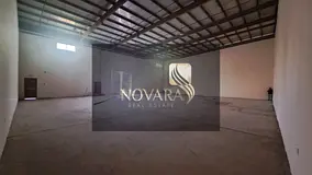Spacious and fully equipped warehouse for rent in a prime location in Umm Al Quwain, with an area of