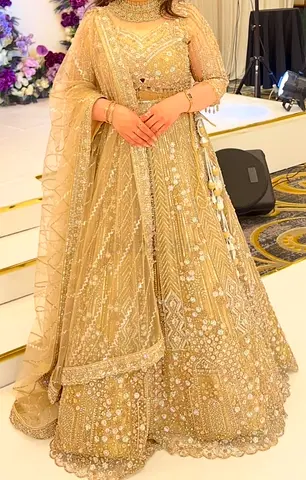 Exquisite Traditional Wedding Dress for Sale