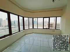 🏡 Chiller Free 3BHK Apartment | Prime Location | Near Saudi Mosque | Walk to Corniche | Rent AED 