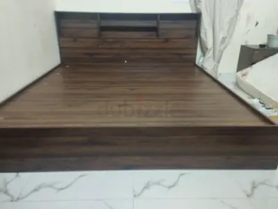 Wooden Platform Bed with mattress