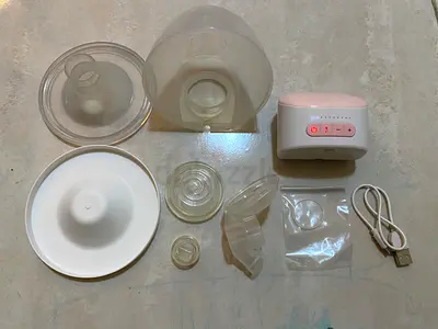 Electric breast pump