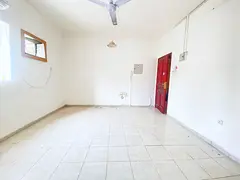 Lavish 1 BHK | With Split AC | family or Bachelor building |