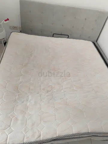 Used Mattress for sale 180*200 cm king size