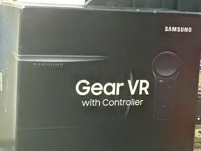 Samsung Gear VR with Controller - Immerse in Virtual Reality!