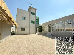 BEAUTIFUL 10 ROOMS VILLA AVALABLE FOR SALE IN GHAFIA SHARJAH
