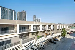 Large Layout | Bright and Brand New Unit