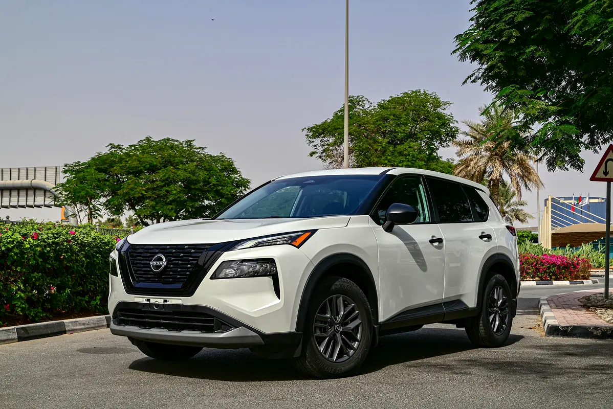 Nissan Rogue Sport 2022 — photo 1 of 13