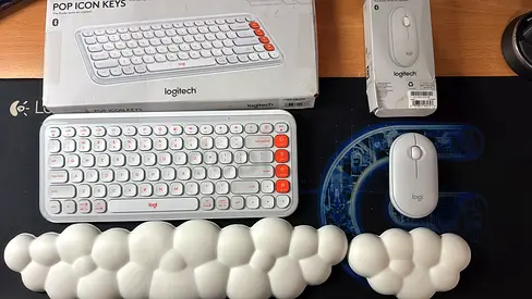 Logitech POP ICON Keys Bluetooth Keyboard and Mouse