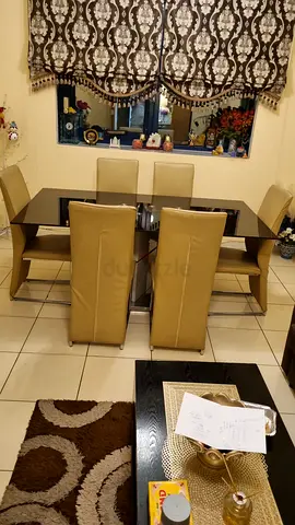 Modern Dining Table with Stylish Chairs.New and flawless in excellent condition