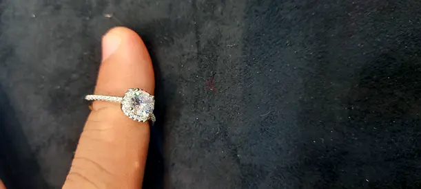 Stunning Engagement Ring with Sparkling Center Stone