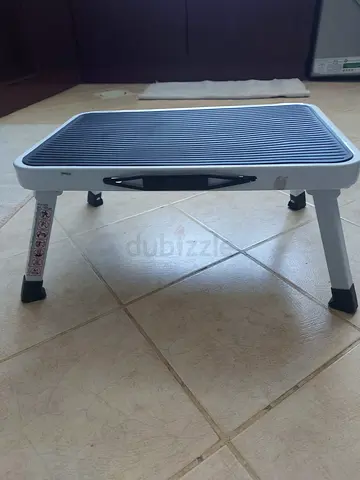 Compact Foldable Foot step for Comfort and Convenience