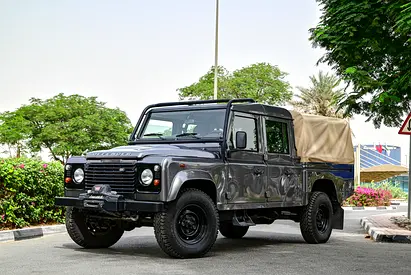 2015 Land Rover defender 130 Dcp