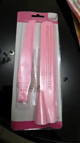 Assorted baking items