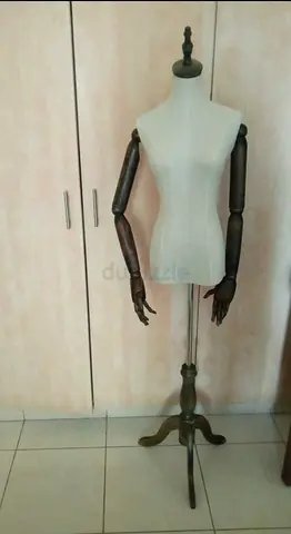 Dress Mannequin with removable arms for Sale