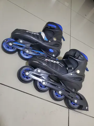 Rolzor Speed skates