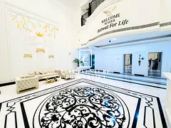 BOULEVARD VIEW | SPACIOUS 1-BEDROOM | PRIME LOCATION