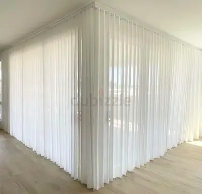 Curtain  blinds