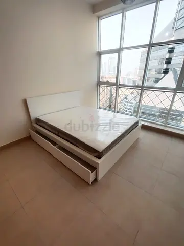 IKEA Malam king size bed 180/200cm with 2 storage drawers underneath and Ikea mattress is available