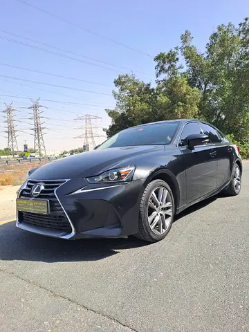 LEXUS IS300 2020 GCC V4 125000 KM ONLY VERY CLRAN CAR NO ACCIDENT