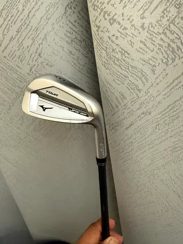 Mizuno Tour JPX 912 9iron