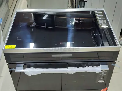 Omega induction cooker brand new 90cm