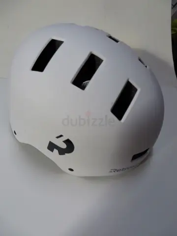 skateboard helmet