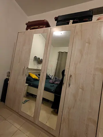 4 door cupboard for sale