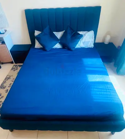 Bed with Matress only 600 AED