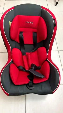 Safety First with this Comfortable Baby Car Seat