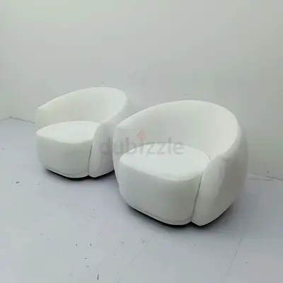 Stylish White Accent Chairs - Perfect for Any Space