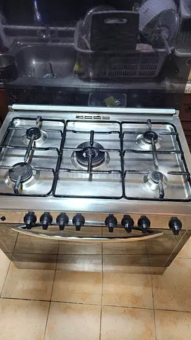 Reliable Five -Burner Gas Range for Sale