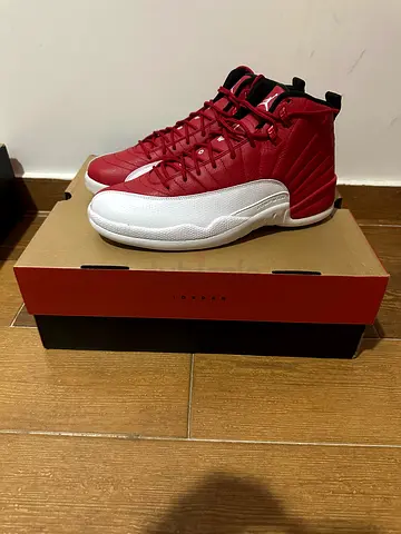 Jordan 12 Retro