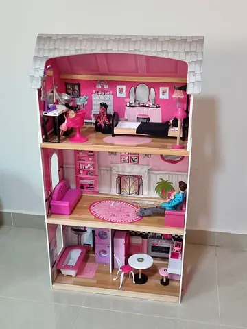 Barbie/Doll House