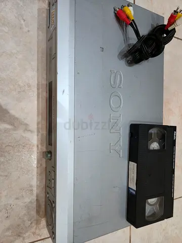 Sony VCR with Cables for Sale