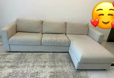 Perfect condition IKEA cream color lshape sofabed with storage