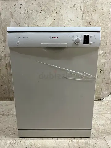 Series 4 Free Standing Dishwasher,12 Place Settings, German Engineering, EcoSilence Drive, SMS50D08G