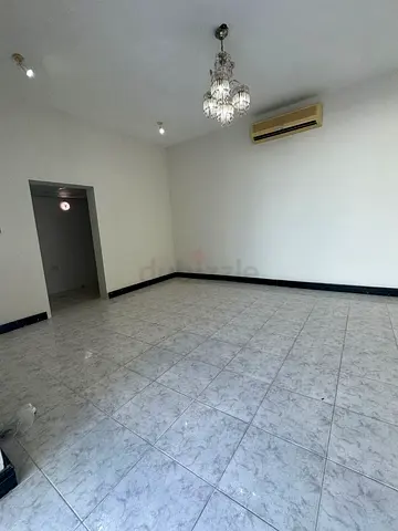 Room available for rent in AlRashidiya