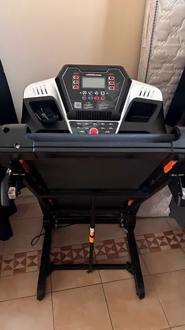 Almost New Treadmill for Sale - Perfect for Home Workouts