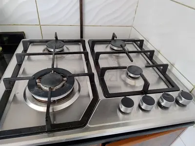 Gas stove