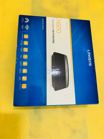 Linksys E2500 (N600) Advanced Simultaneous Dual-Band Wireless-N Router