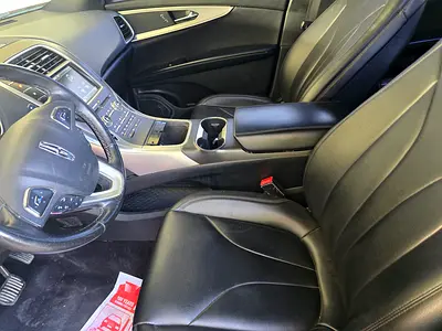 2016 Lincoln MKX — миниатюра 19