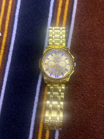 Stylish Gold Chronograph Watch