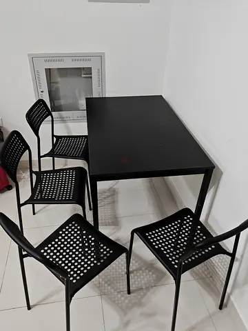 Modern Black Dining Table with 4 Chairs