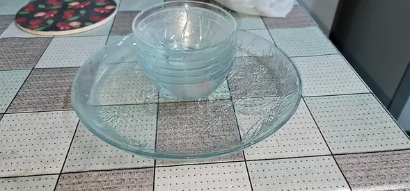 Elegant Glass Serving Set with Bowls
