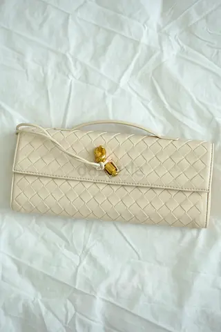 Clutch bag