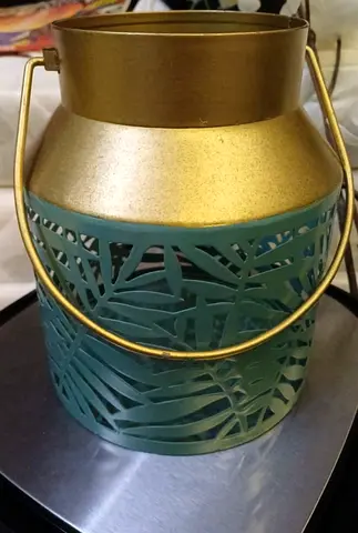 Metal candle lantern decorative