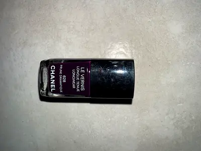 Nail polish Chanel