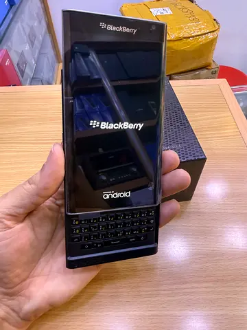 BlackBerry Mobile Phone in Great Condition